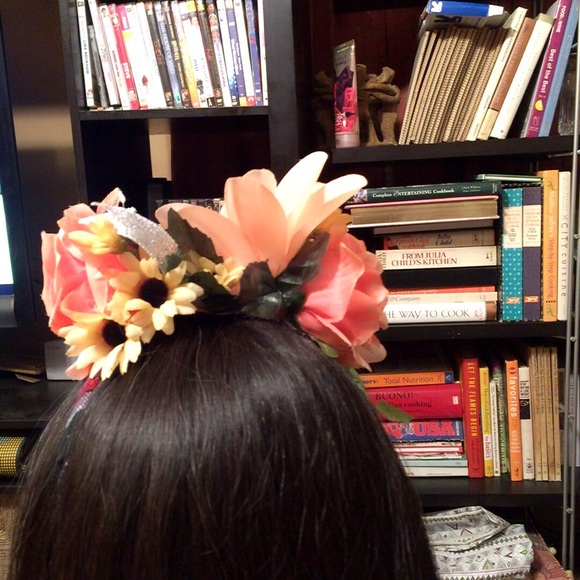 Frida inspired flower crown.